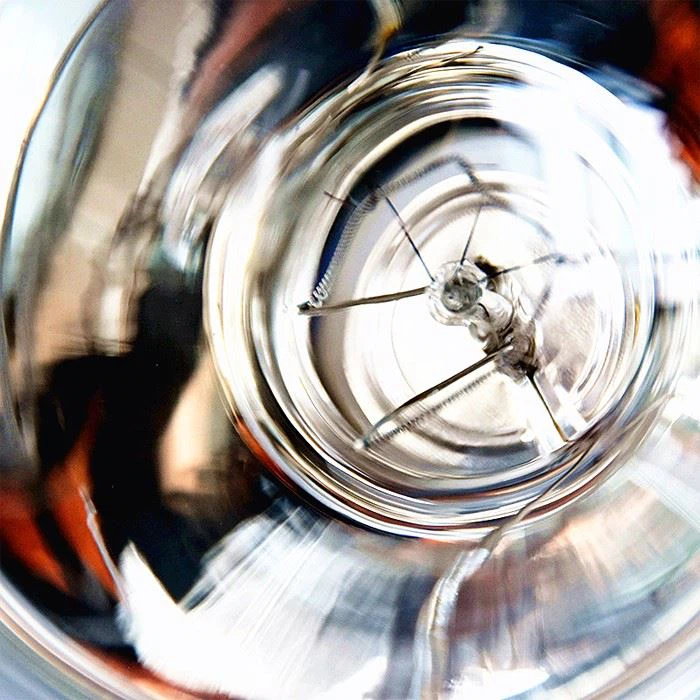 details of halogen infrared bulb